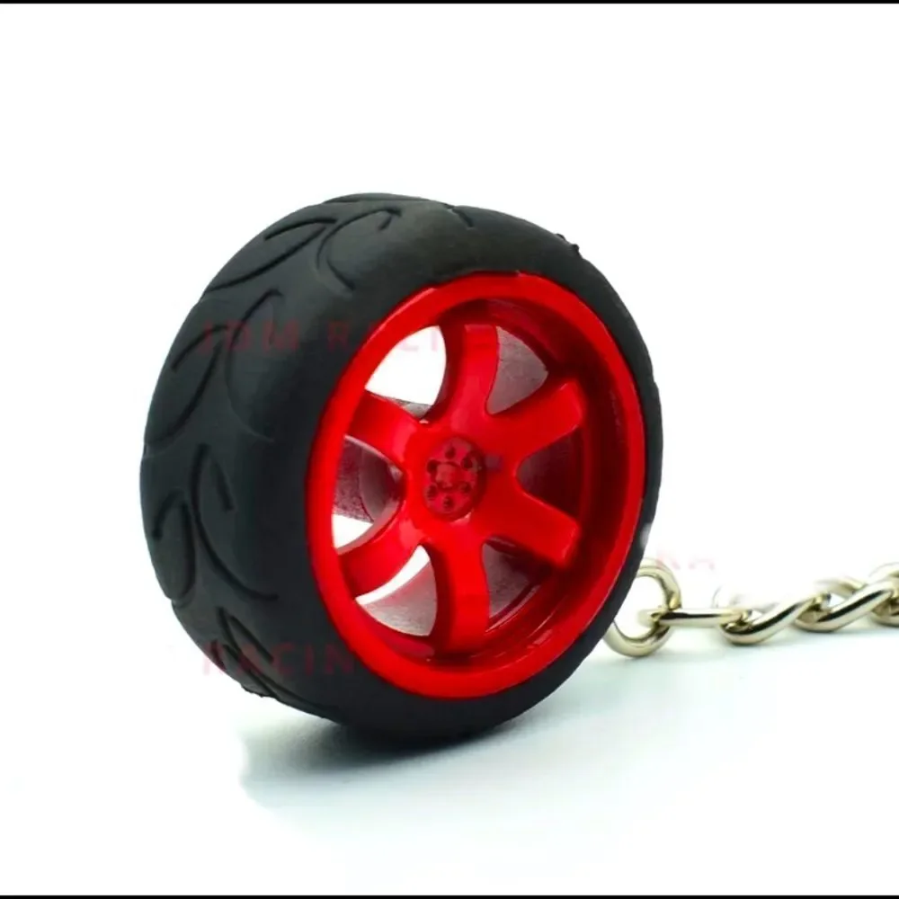 Wheel Keychain - Picture 1 of 6